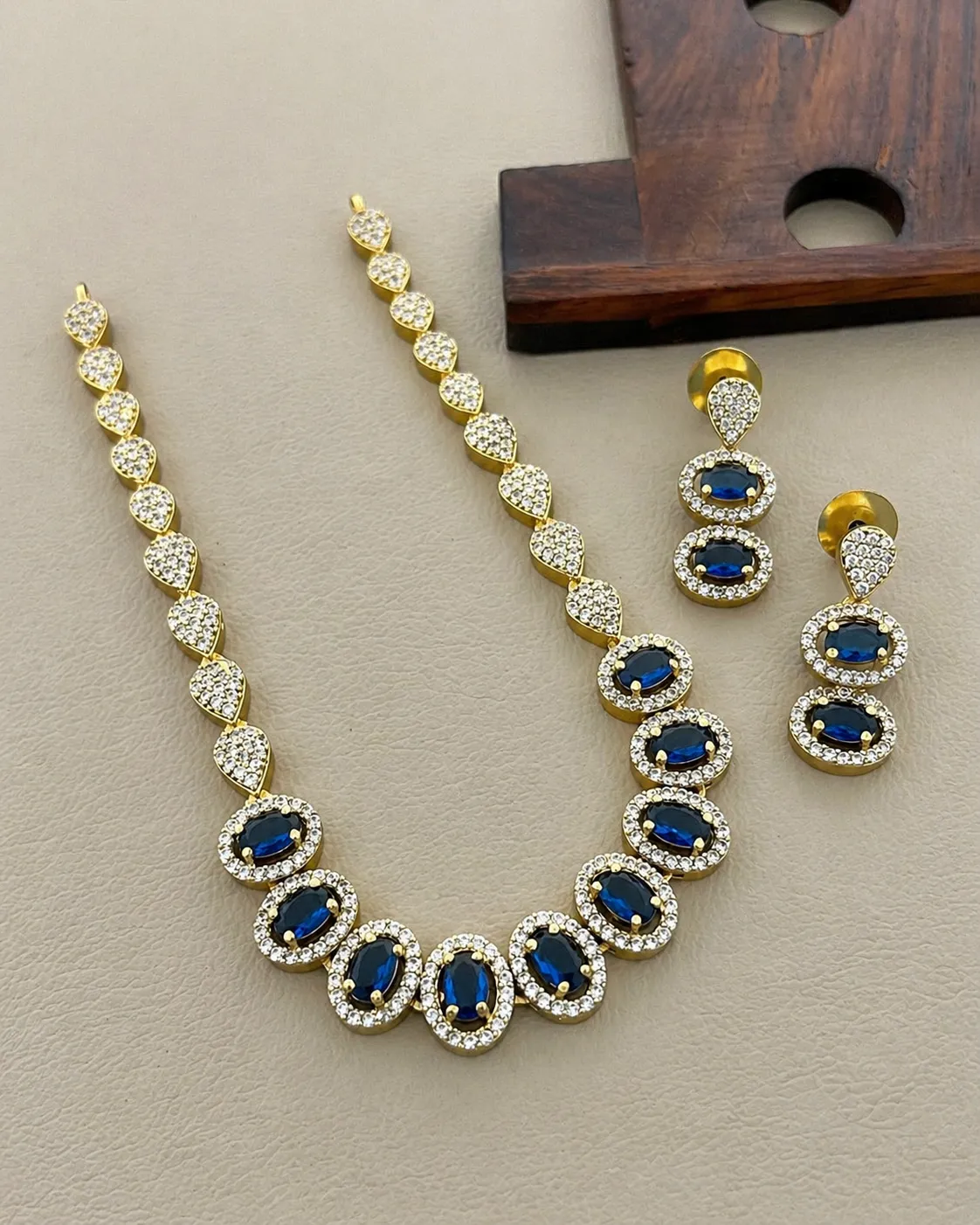 Premium Sapphire Blue Stone Necklace Set with Zircon Halo Detailing