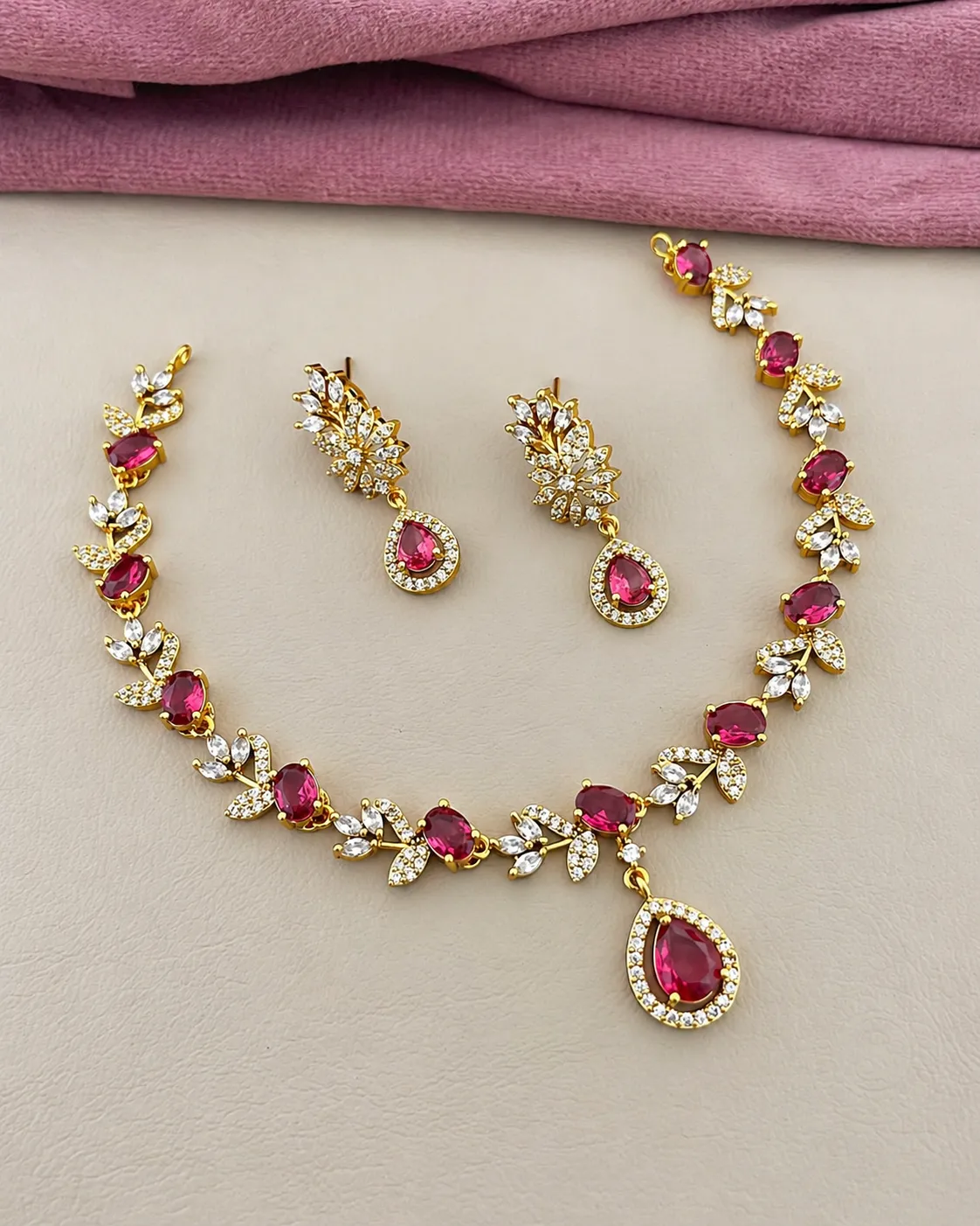 Royal Ruby-Tone Floral Necklace Set with Zircon Teardrop Pendant
