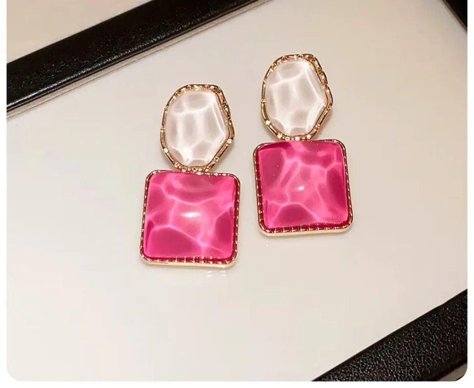 Chic Dual-Tone Korean Statement Earrings – White & Hot Pink Geometric Drops